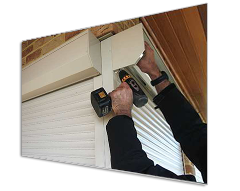 Deol Shopfitters carry out planned maintenance work and repairs for roller shutters<br>
 at houses, commercial and residential properties.